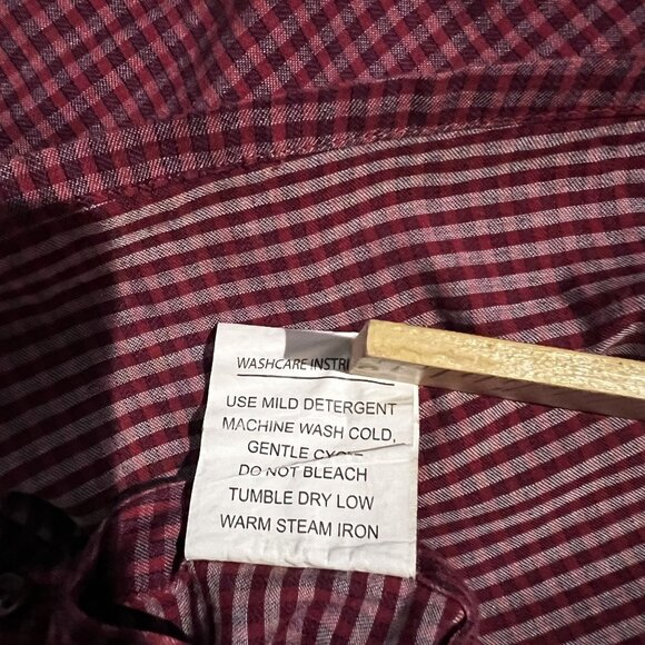 Peter England Nuvo Fit Red & Black Checked Cotton-Blend Mens Long Sleeve Shirt E - Picture 4 of 10